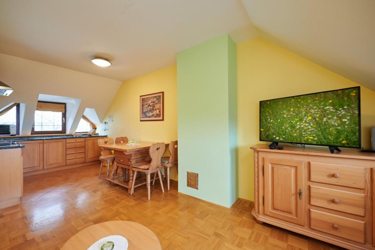 Eco Tourist Farm Ravnjak Slovenj Gradec Buitenkant foto